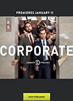 Corporate 2018 film scènes de nu