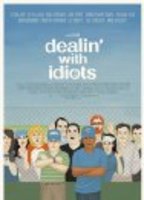 Dealin With Idiots (2013) Scènes de Nu