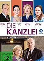 Die Kanzlei  (2015-présent) Scènes de Nu