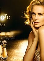 Dior J'Adore Perfume Commercial (2018) Scènes de Nu