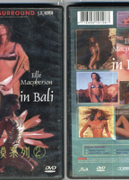 Elle Macpherson in Bali (1995) Scènes de Nu