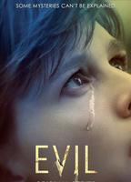 Evil (2019-présent) Scènes de Nu
