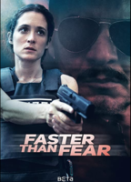 Faster than fear (2022) Scènes de Nu