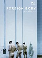 Foreign Body  2018 film scènes de nu