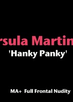 Hanky Panky (2012) Scènes de Nu