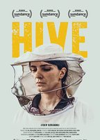 Hive (2021) Scènes de Nu