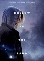 Hollow in the Land 2017 film scènes de nu