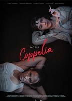 Hotel Coppelia 2021 film scènes de nu