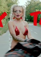 Katja Krasavice - SEX TAPE (Official Music Video) 2018 film scènes de nu