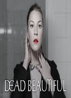 Dead Beautiful 2011 film scènes de nu