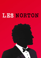 Les Norton (2019) Scènes de Nu