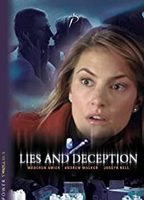 Lies and Deception (2005) Scènes de Nu