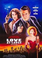 Love at Large 1990 film scènes de nu