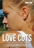 Love Cuts  (2019) Scènes de Nu