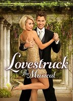 Lovestruck: The Musical 2013 film scènes de nu