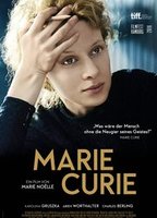 Marie Curie (2016) Scènes de Nu