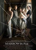 Marrowbone (2017) Scènes de Nu