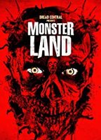 Monsterland (2016) Scènes de Nu