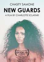 New Guards 2015 film scènes de nu