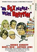 No Sex Please: We're British (1973) Scènes de Nu