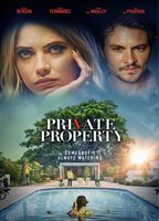 Private Property 2022 film scènes de nu
