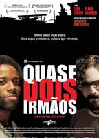 Quase Dois Irmãos 2004 film scènes de nu