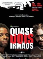 Quase Dois Irmãos (2004) Scènes de Nu