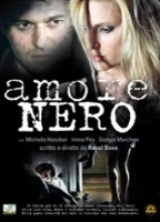 Amore Nero (2011) Scènes de Nu