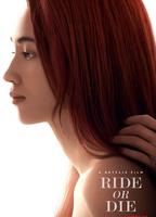 Ride Or Die (2021) Scènes de Nu