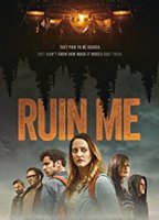 Ruin Me (2017) Scènes de Nu