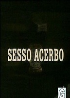 Sesso acerbo (1981) Scènes de Nu