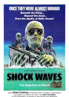 Shock Waves 1977 film scènes de nu