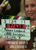 Sinsations: Naked Wives Unleashed 2007 film scènes de nu
