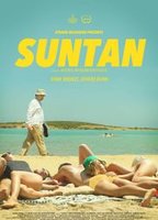Suntan (2016) Scènes de Nu