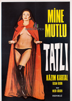 Tatli tatli (1975) Scènes de Nu
