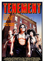 Tenement (1985) Scènes de Nu