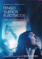 Tengo sueños eléctricos 2022 film scènes de nu