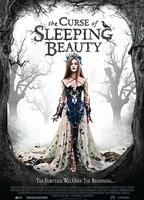 The Curse of Sleeping Beauty (2016) Scènes de Nu