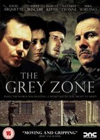 The Grey Zone (2001) Scènes de Nu
