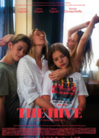The Hive 2021 film scènes de nu