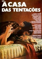 The House of Temptation (1975) Scènes de Nu