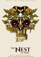 The nest (Il nido) 2019 film scènes de nu