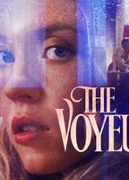 The voyeurs (2021) Scènes de Nu