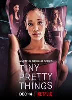 Tiny Pretty Things (2020-présent) Scènes de Nu