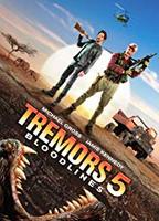 Tremors 5: Bloodlines 2015 film scènes de nu