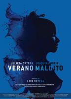 Verano maldito (2011) Scènes de Nu