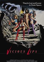 Vicious Lips (1986) Scènes de Nu