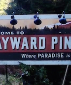 Wayward Pines 2015 film scènes de nu