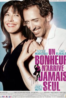 Un bonheur n'arrive jamais seul (2012) Scènes de Nu