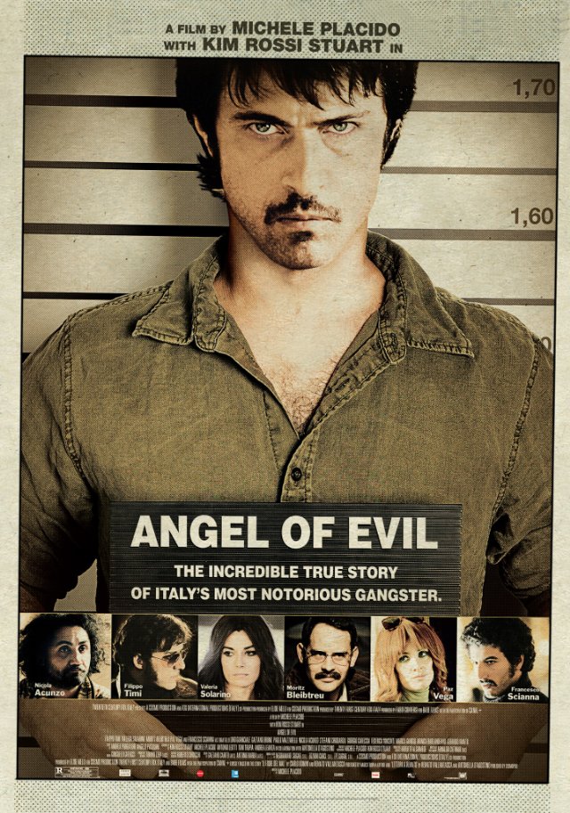 Angel of Evil (2010) Scènes de Nu